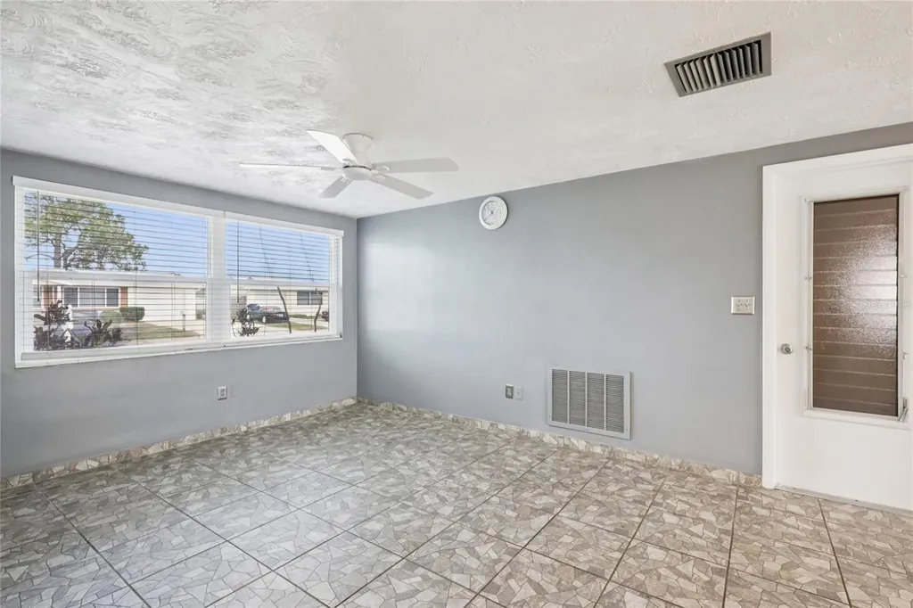 3548 Darlington Road Holiday FL 34691