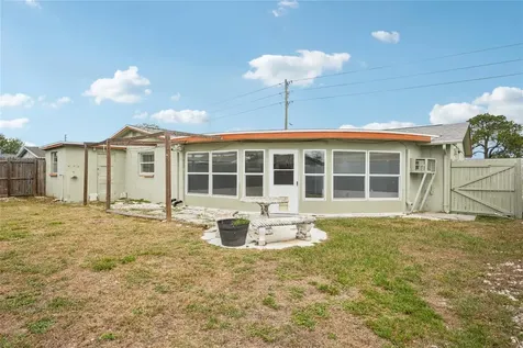 3548 Darlington Road Holiday FL 34691