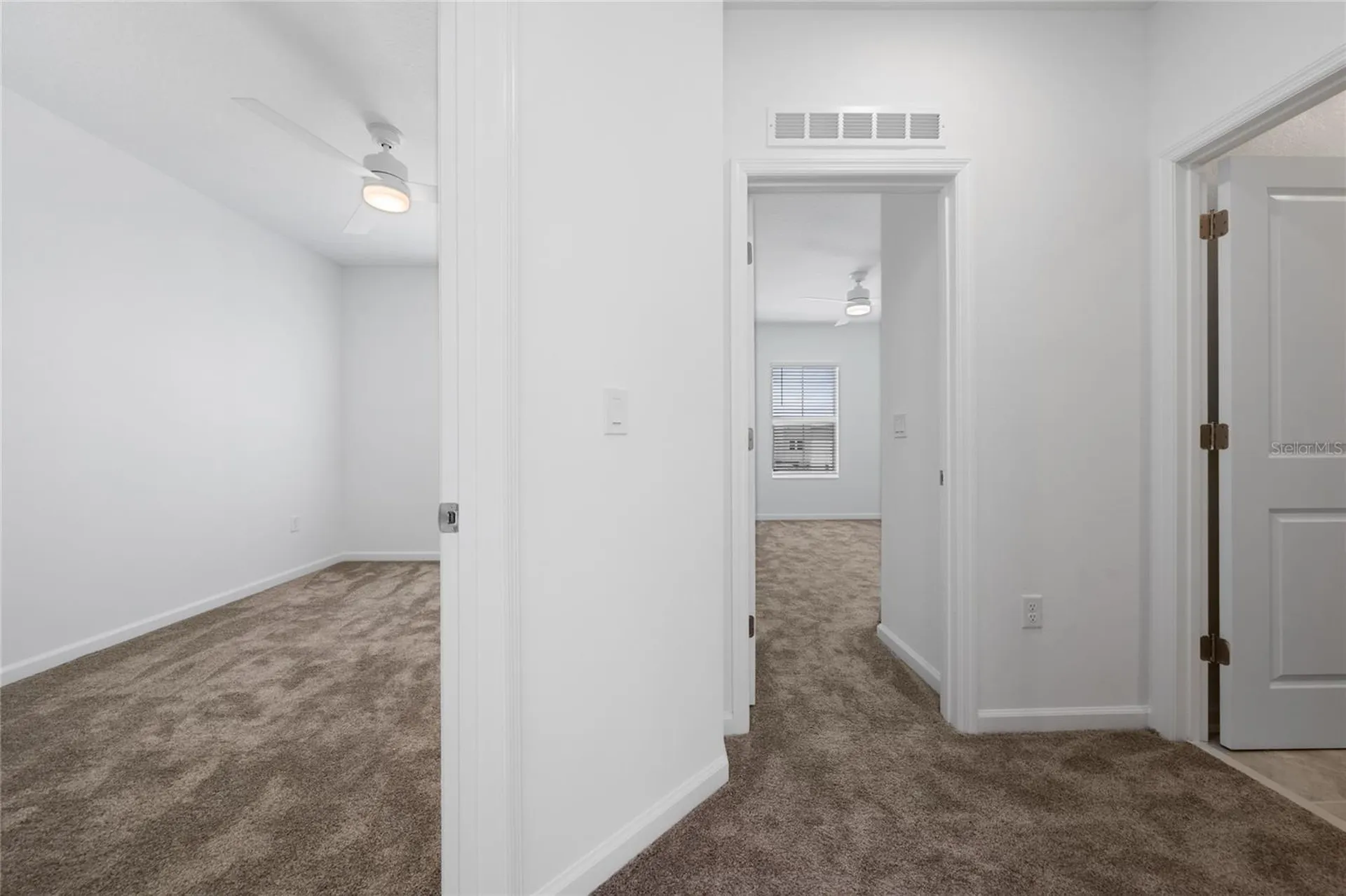 2587 Skyline Loop Kissimmee FL 34758
