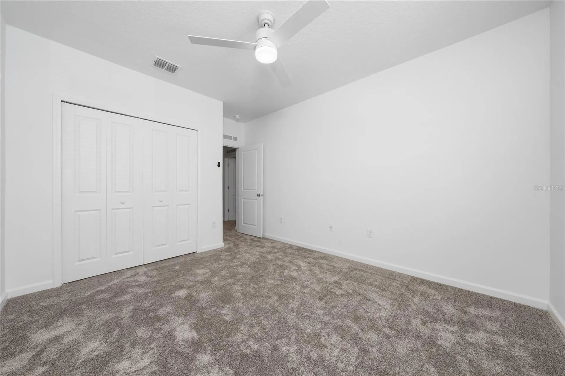 2587 Skyline Loop Kissimmee FL 34758
