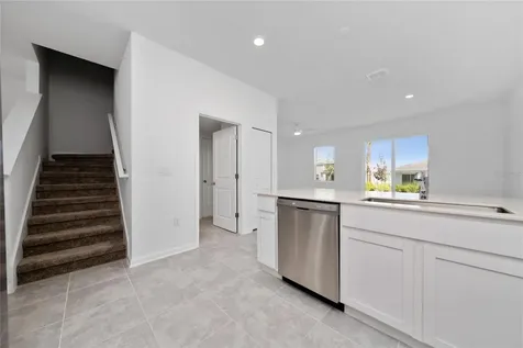 2587 Skyline Loop Kissimmee FL 34758