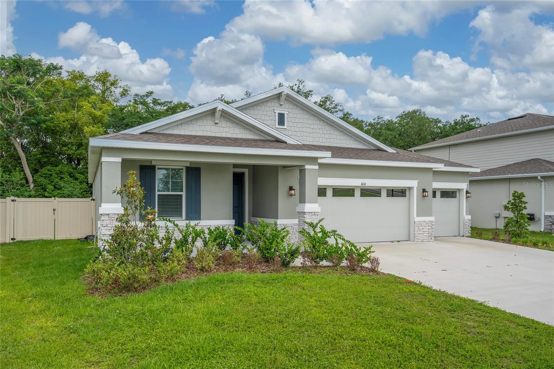 1434 Maddie Berry Lane Kissimmee FL 34744
