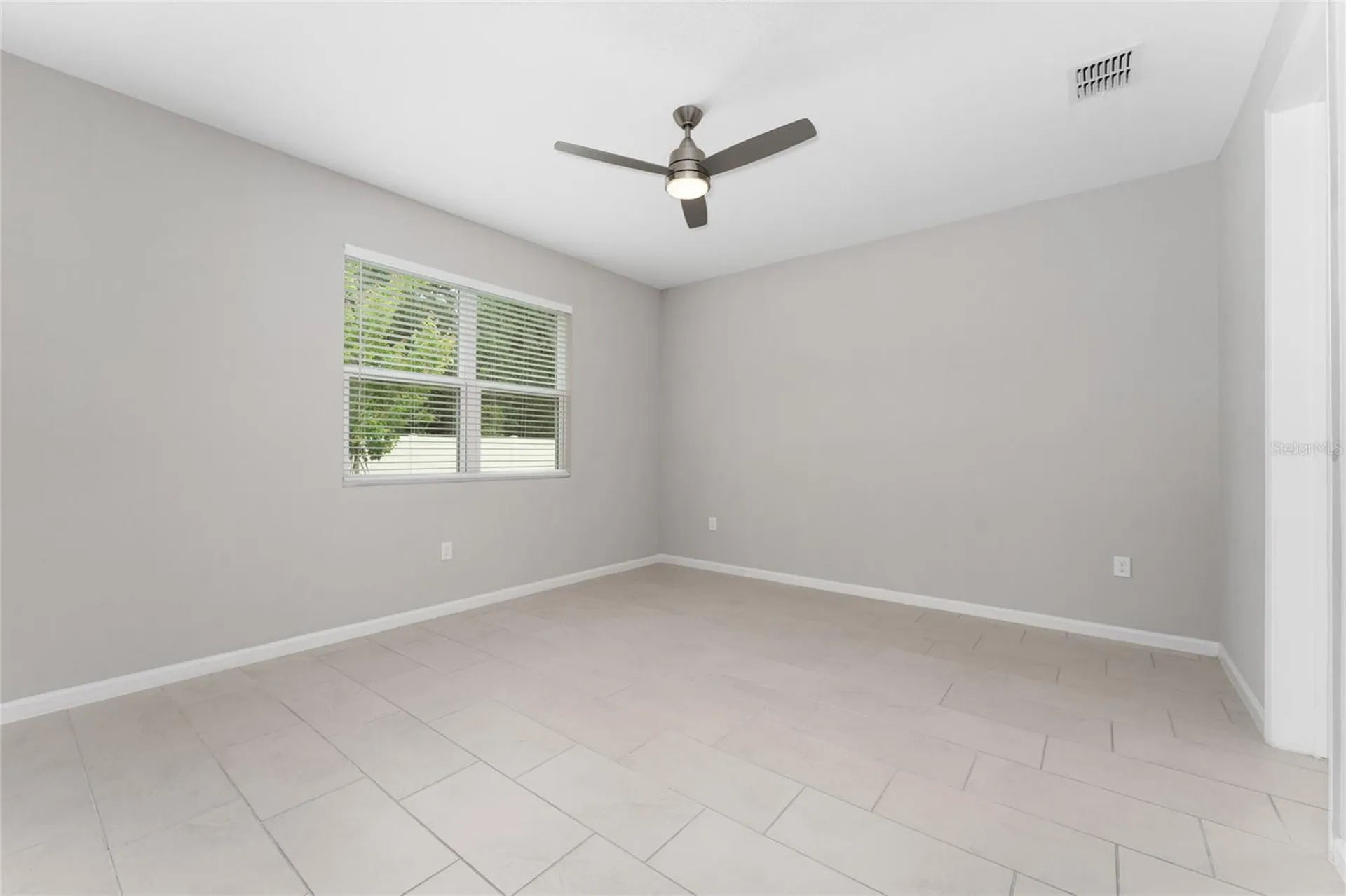1434 Maddie Berry Lane Kissimmee FL 34744