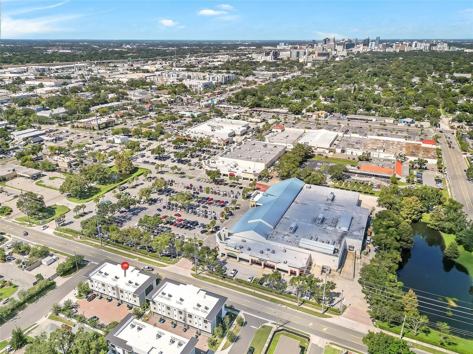 212 E Pineloch Avenue Orlando FL 32806