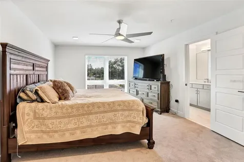 212 E Pineloch Avenue Orlando FL 32806