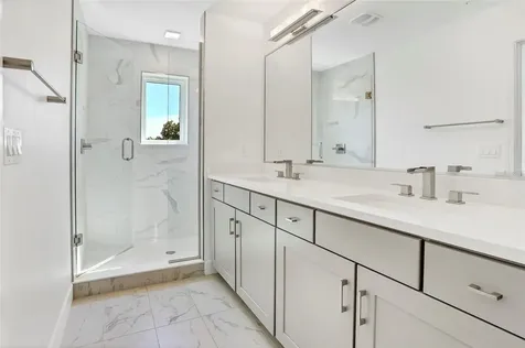 212 E Pineloch Avenue Orlando FL 32806