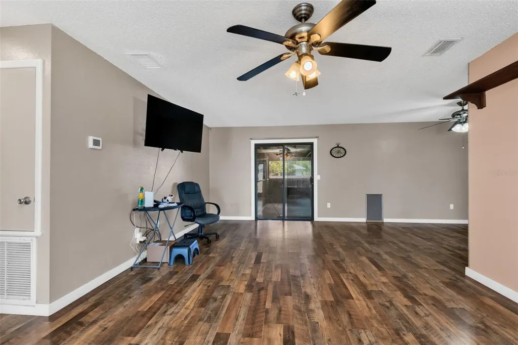1337 Sheehan Boulevard Port Charlotte FL 33952