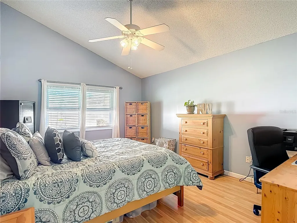3729 Sand Pebble Drive Valrico FL 33596