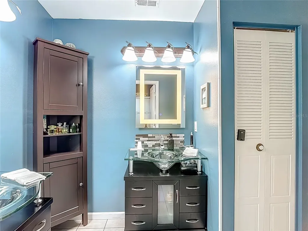 3729 Sand Pebble Drive Valrico FL 33596