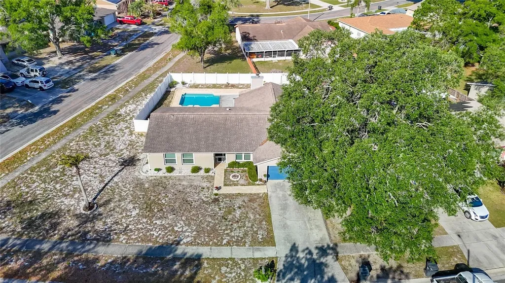 3729 Sand Pebble Drive Valrico FL 33596