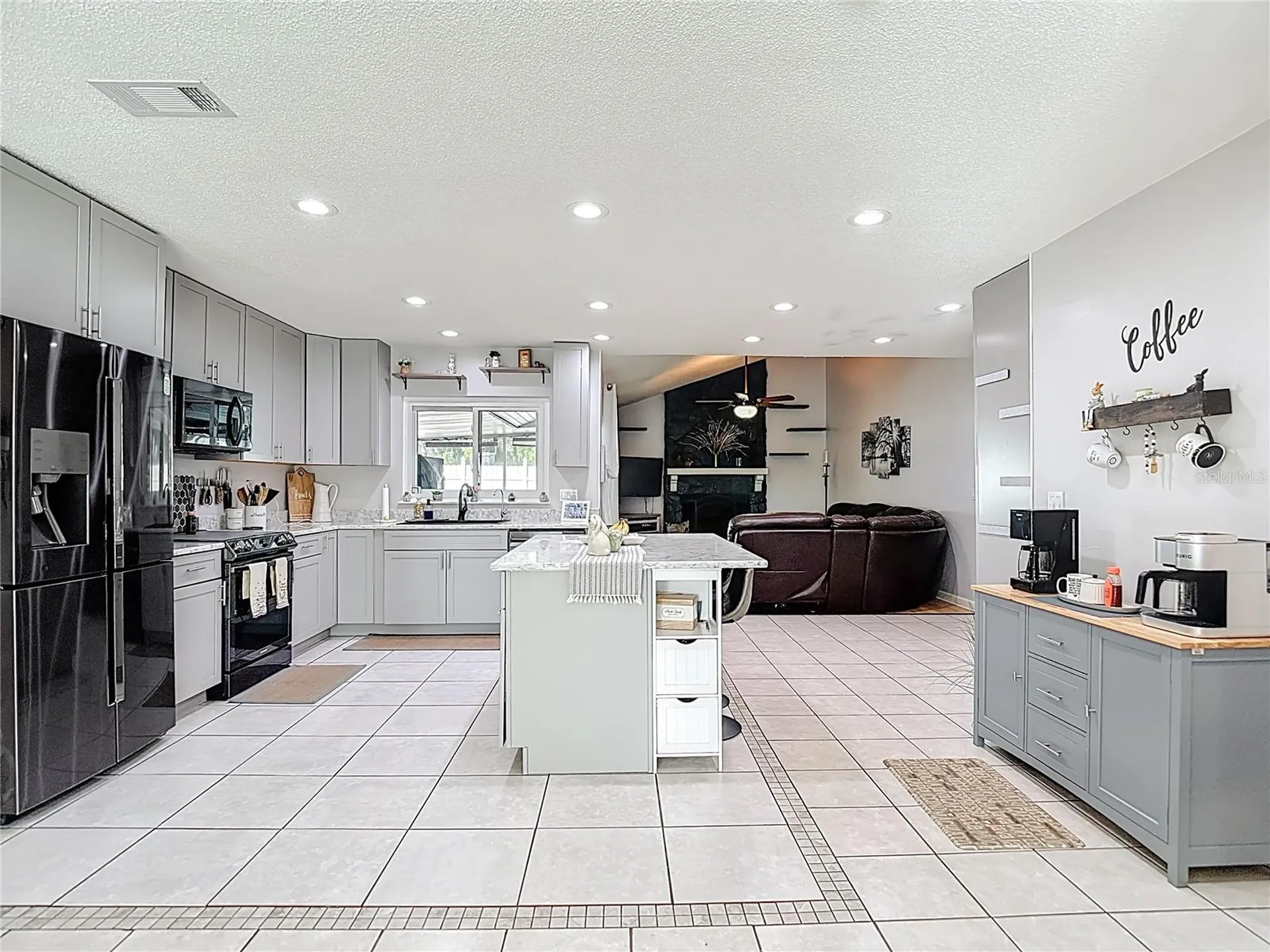 3729 Sand Pebble Drive Valrico FL 33596