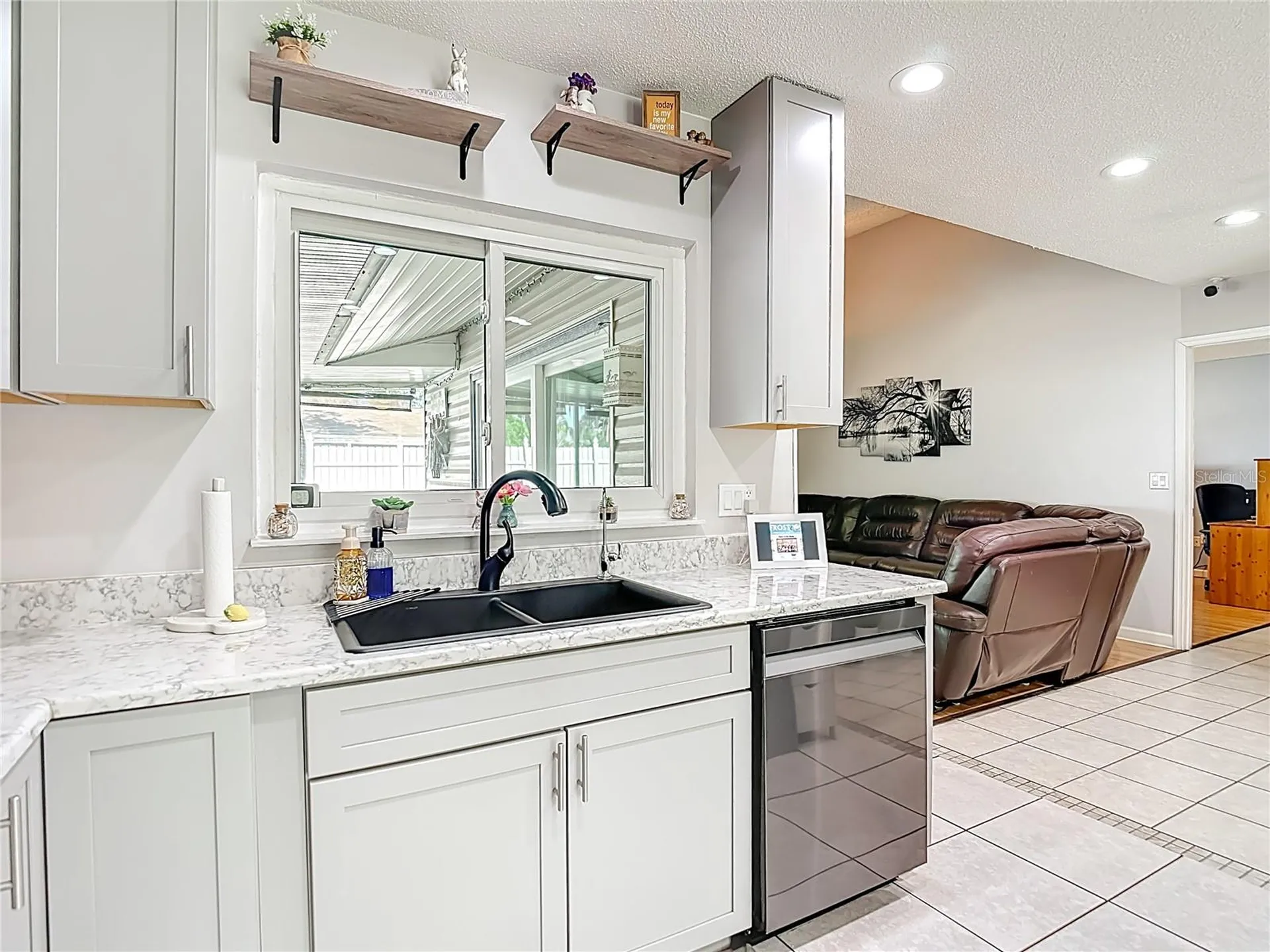 3729 Sand Pebble Drive Valrico FL 33596