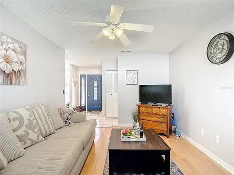 3729 Sand Pebble Drive Valrico FL 33596
