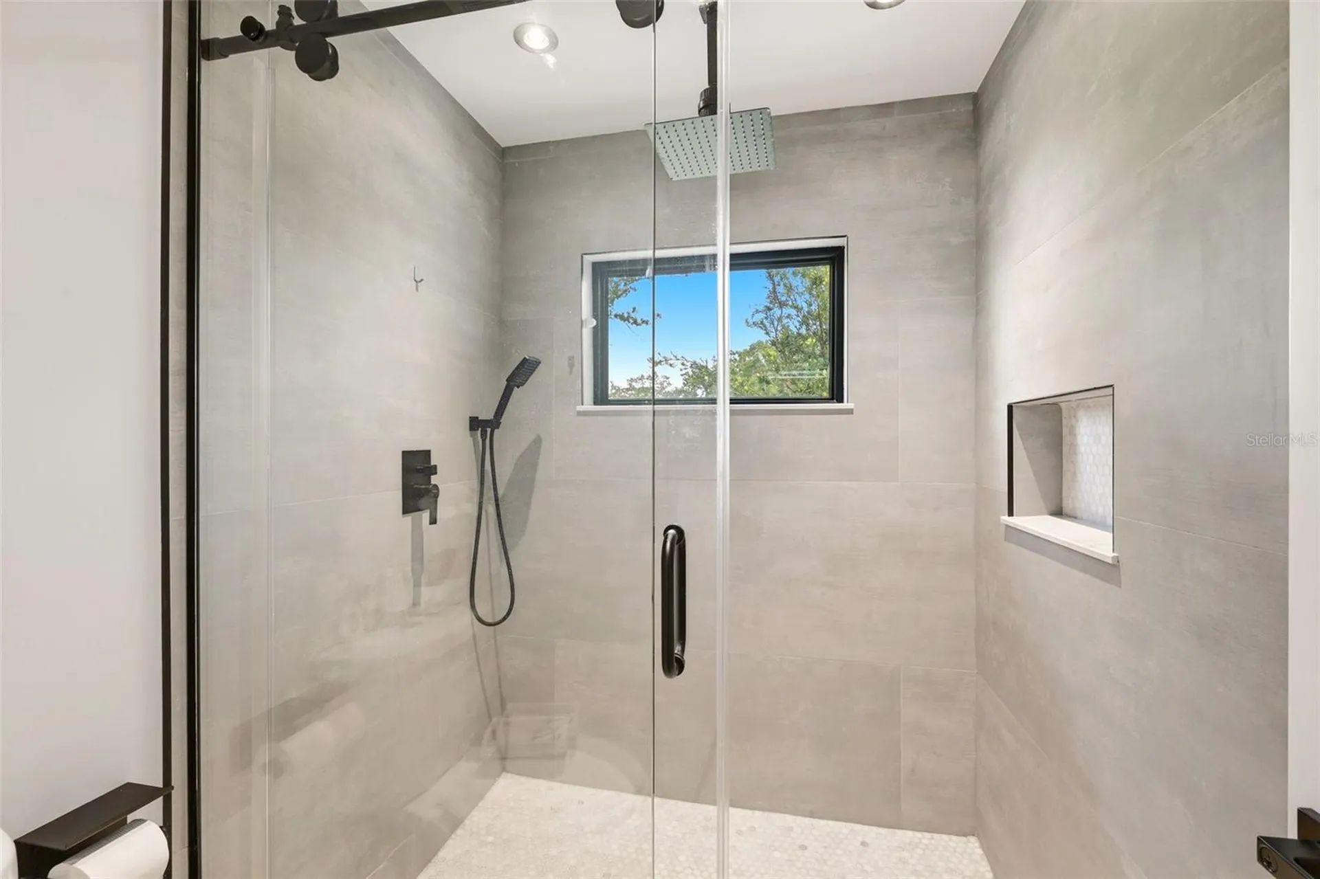6747 Edgeworth Drive Orlando FL 32819