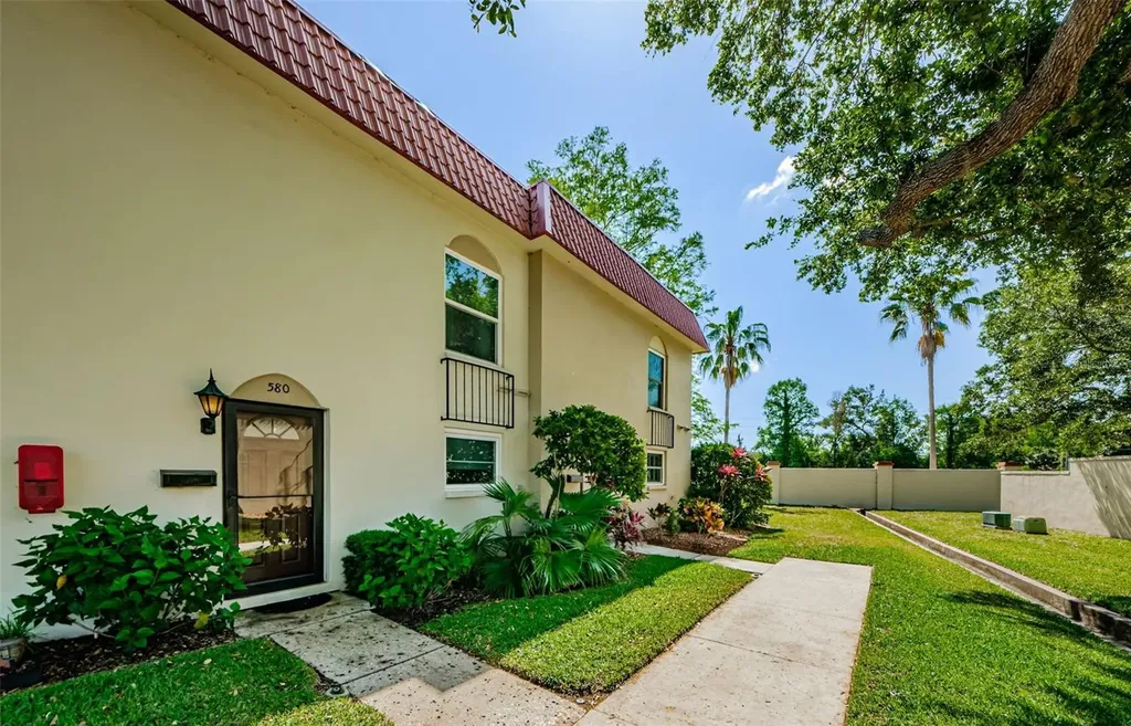 2700 Bayshore Boulevard Dunedin FL 34698
