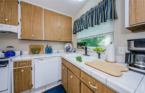 2700 Bayshore Boulevard Dunedin FL 34698