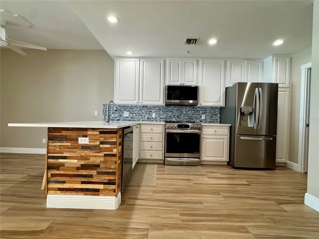 9317 Northlake Parkway Orlando FL 32827