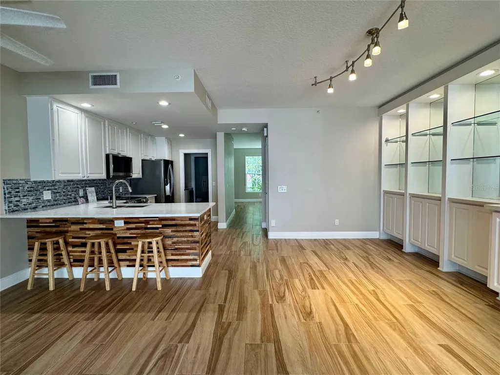 9317 Northlake Parkway Orlando FL 32827