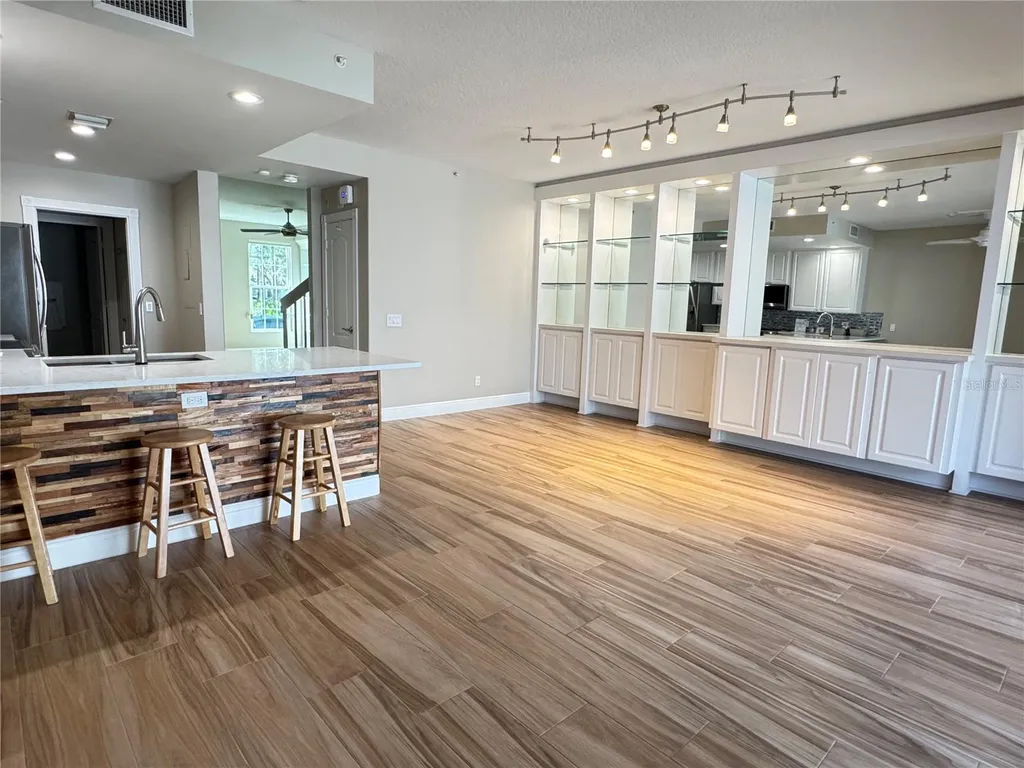 9317 Northlake Parkway Orlando FL 32827
