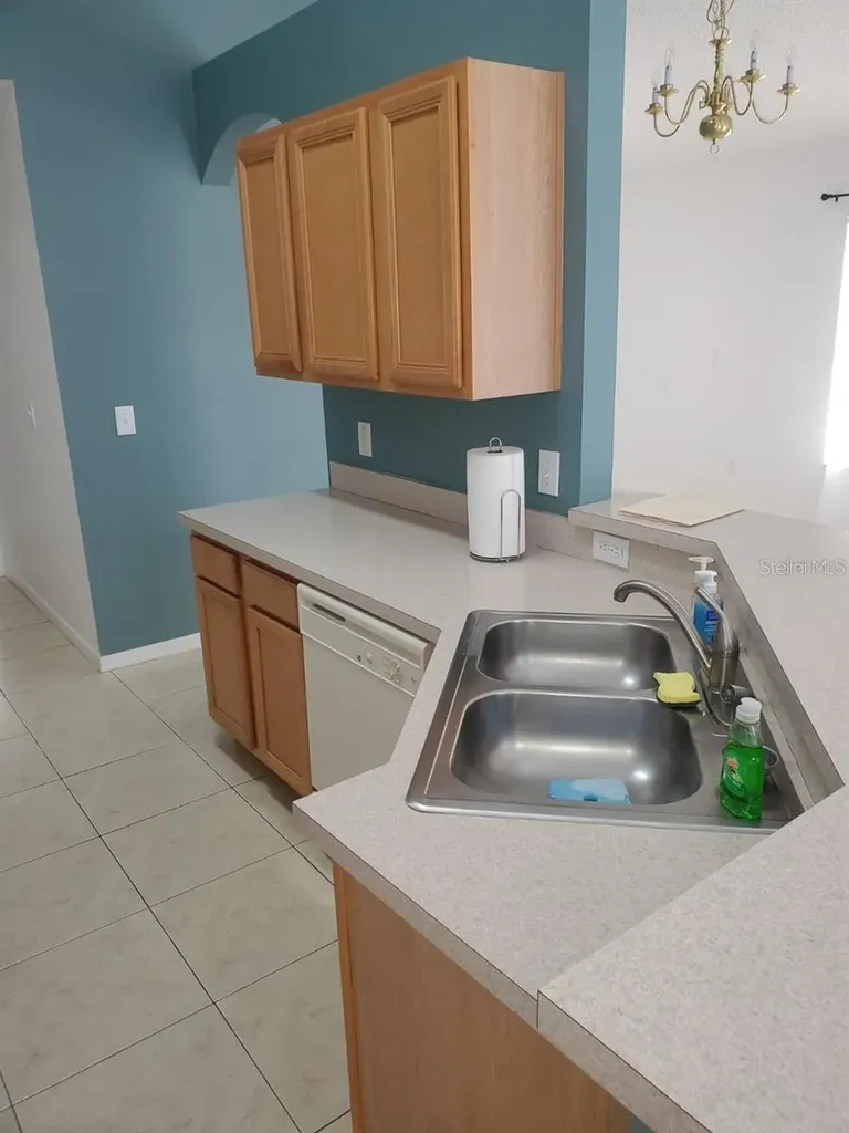 2618 Emerald Island Boulevard Kissimmee FL 34747