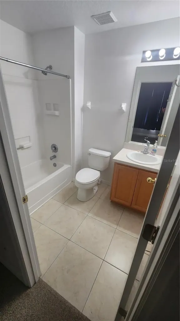 2618 Emerald Island Boulevard Kissimmee FL 34747