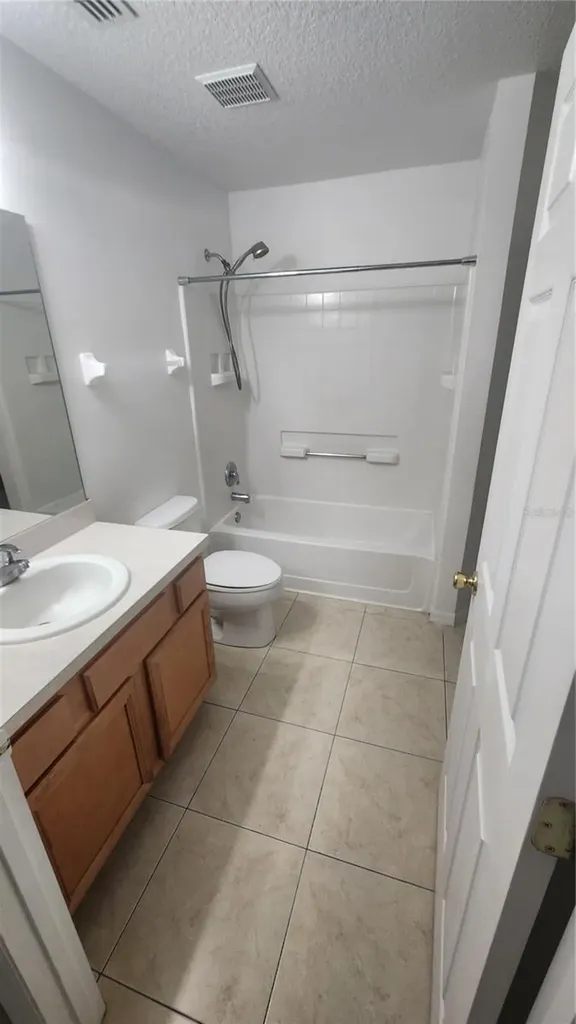 2618 Emerald Island Boulevard Kissimmee FL 34747