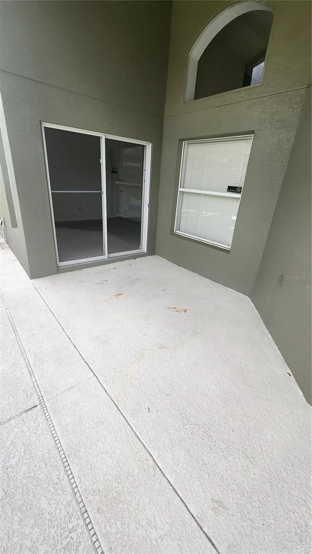 2618 Emerald Island Boulevard Kissimmee FL 34747