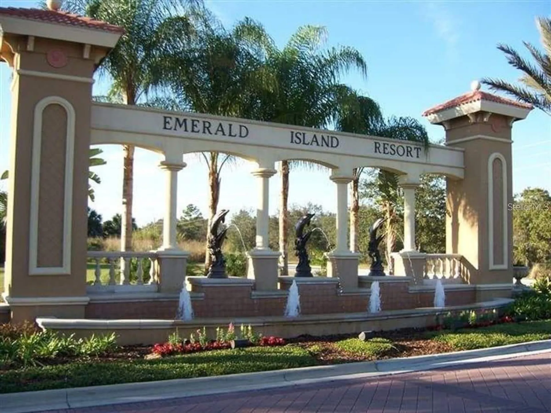 2618 Emerald Island Boulevard Kissimmee FL 34747