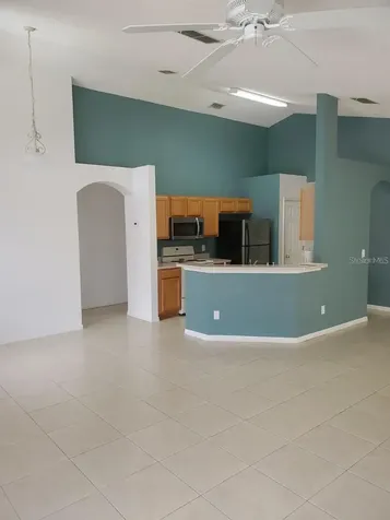 2618 Emerald Island Boulevard Kissimmee FL 34747