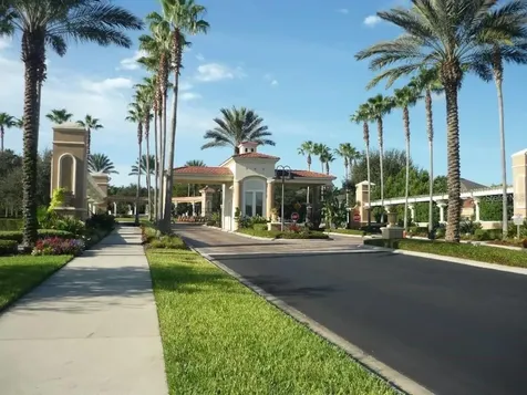 2618 Emerald Island Boulevard Kissimmee FL 34747