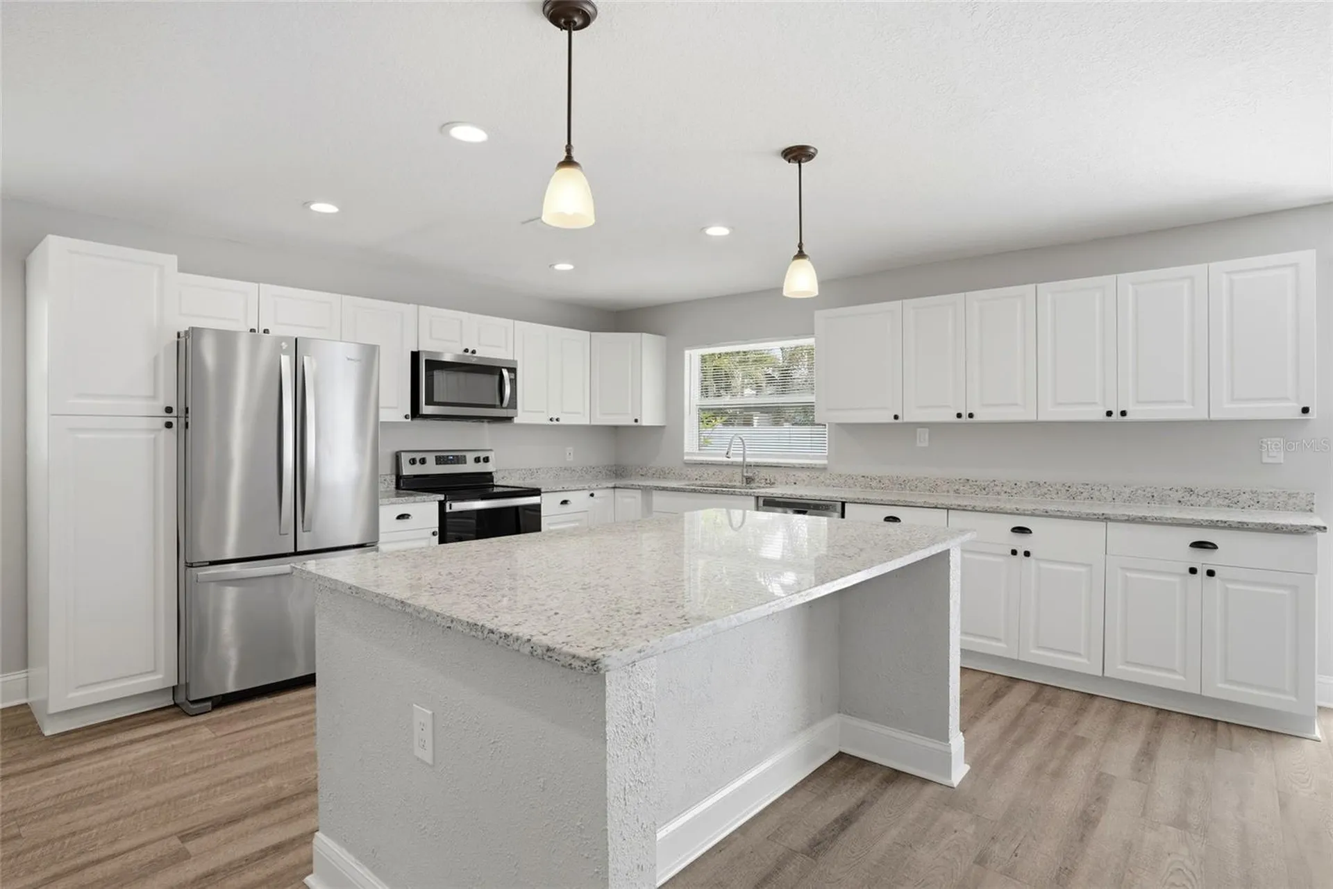 6460 33rd Avenue N St Petersburg FL 33710