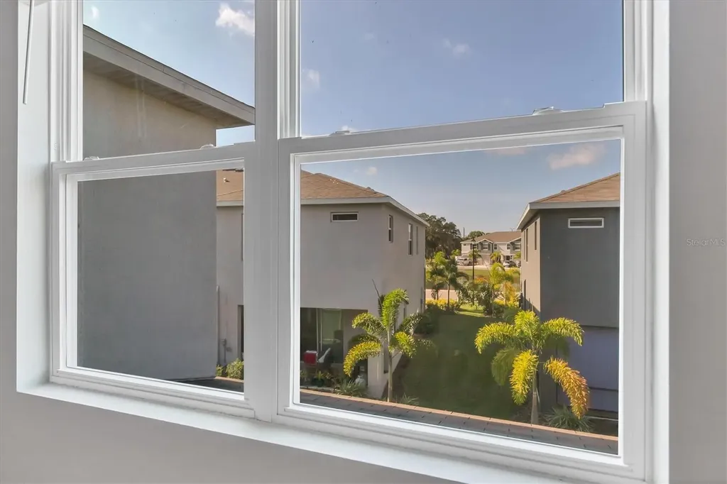 8657 Palmer Park Circle Sarasota FL 34238