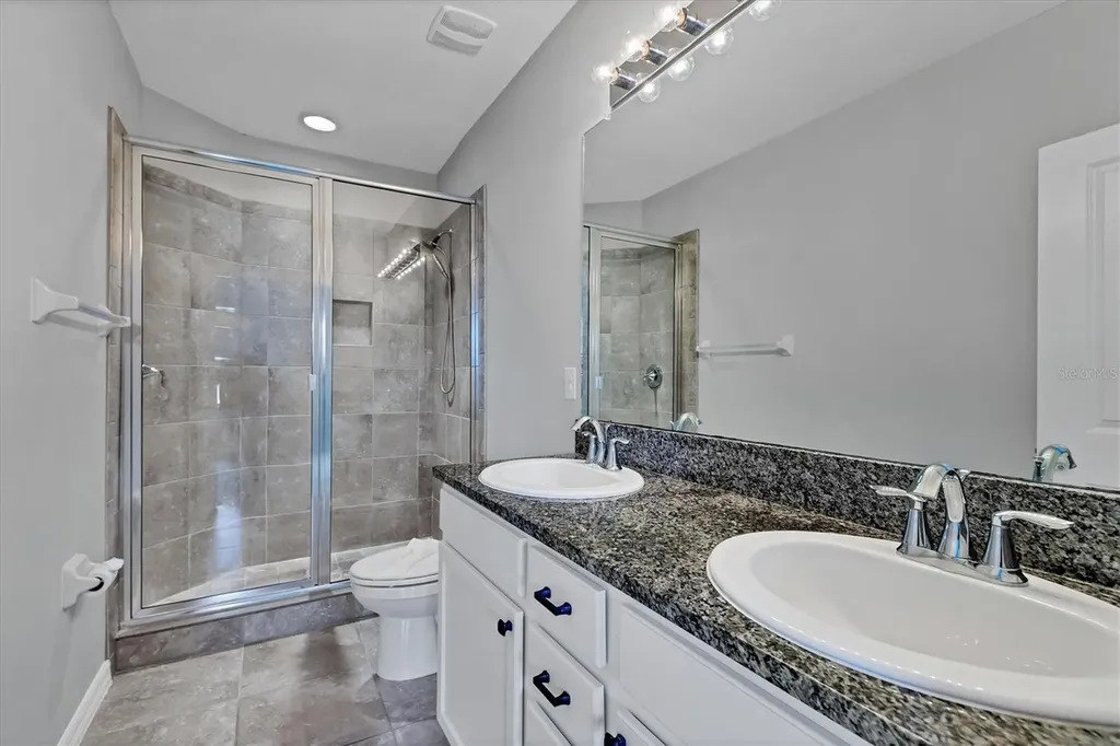 8657 Palmer Park Circle Sarasota FL 34238