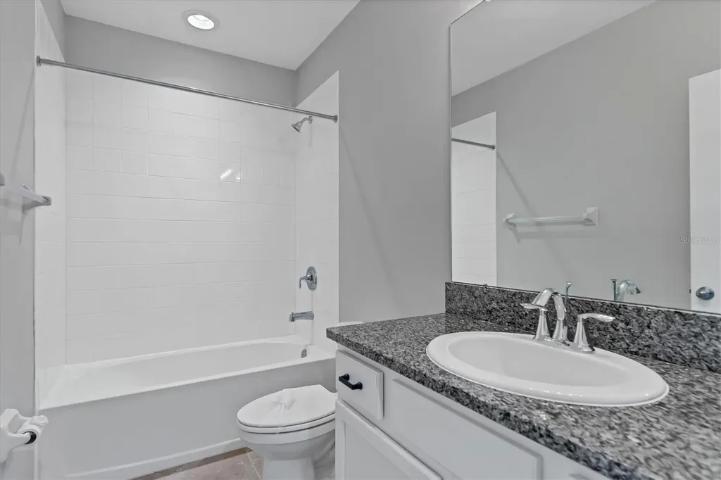 8657 Palmer Park Circle Sarasota FL 34238