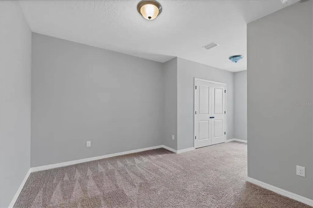 8657 Palmer Park Circle Sarasota FL 34238