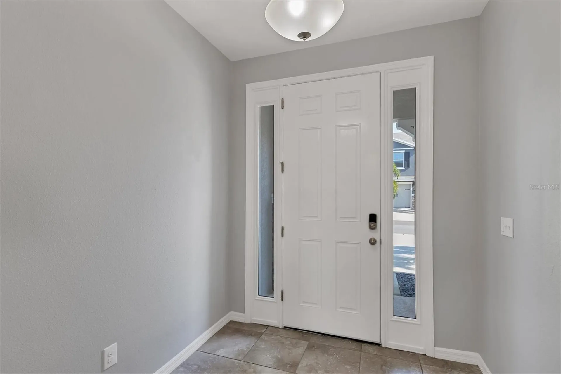 8657 Palmer Park Circle Sarasota FL 34238