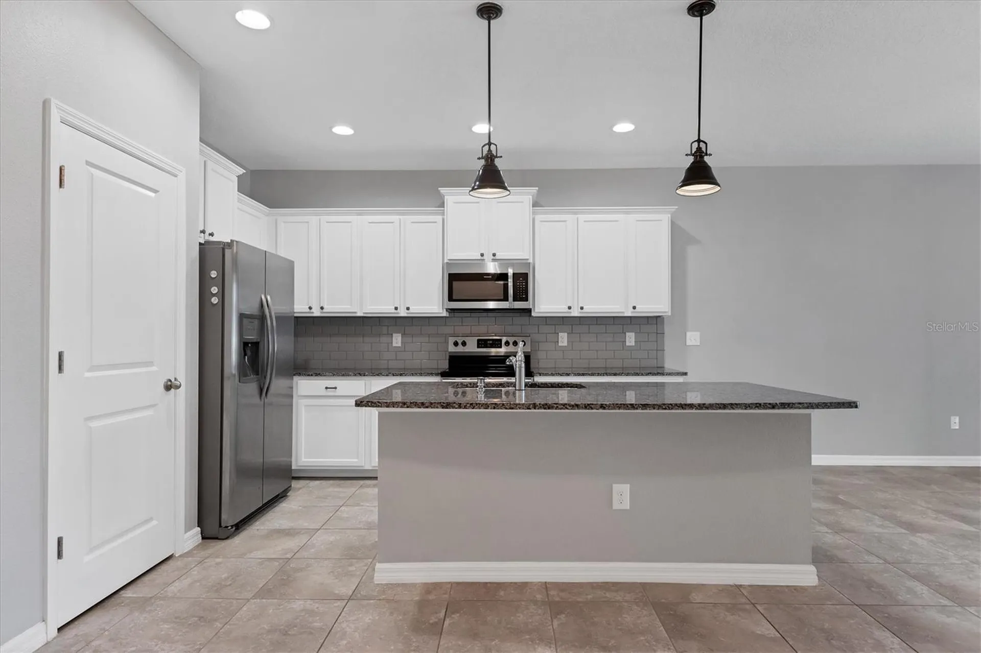8657 Palmer Park Circle Sarasota FL 34238