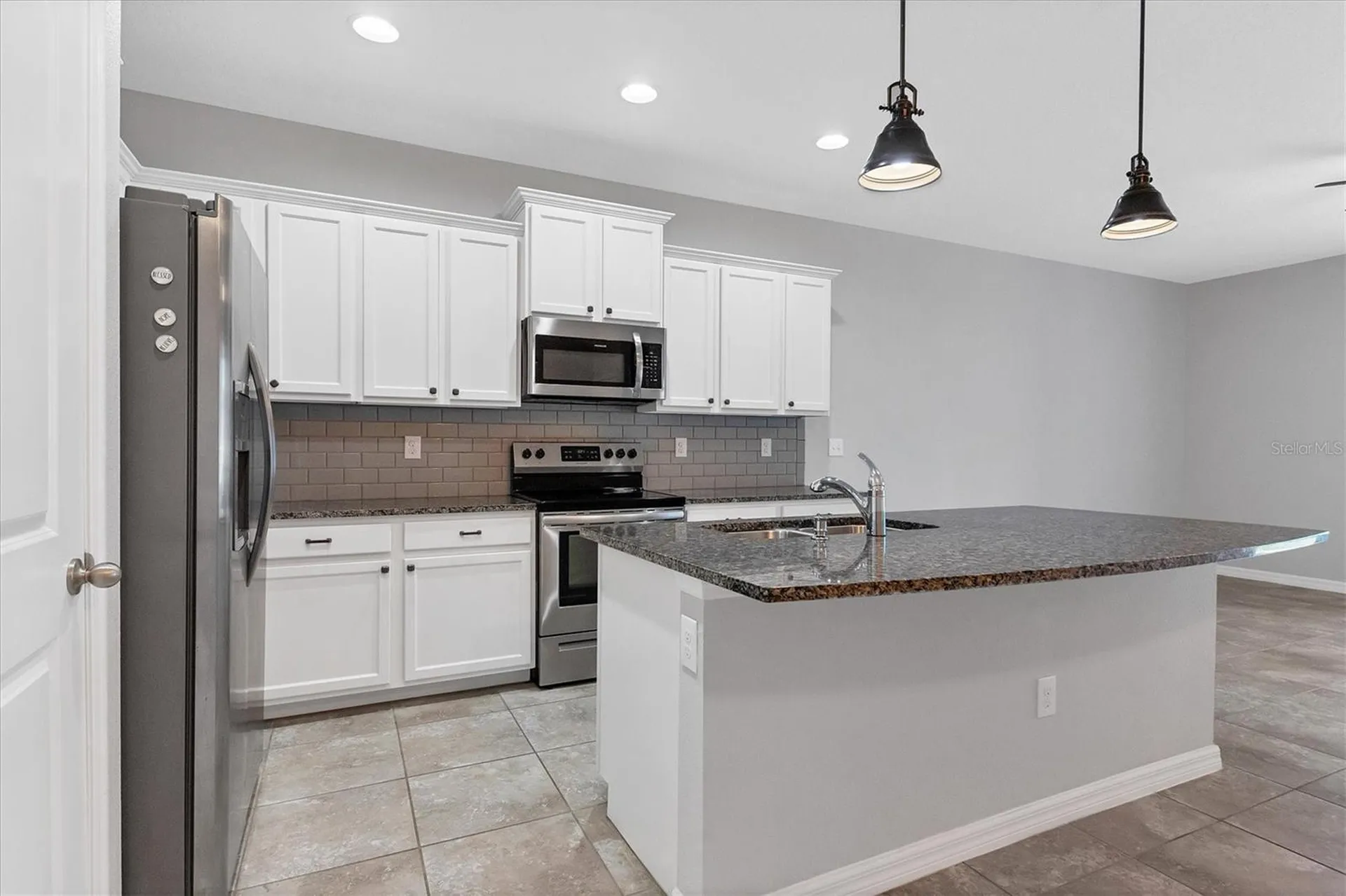 8657 Palmer Park Circle Sarasota FL 34238