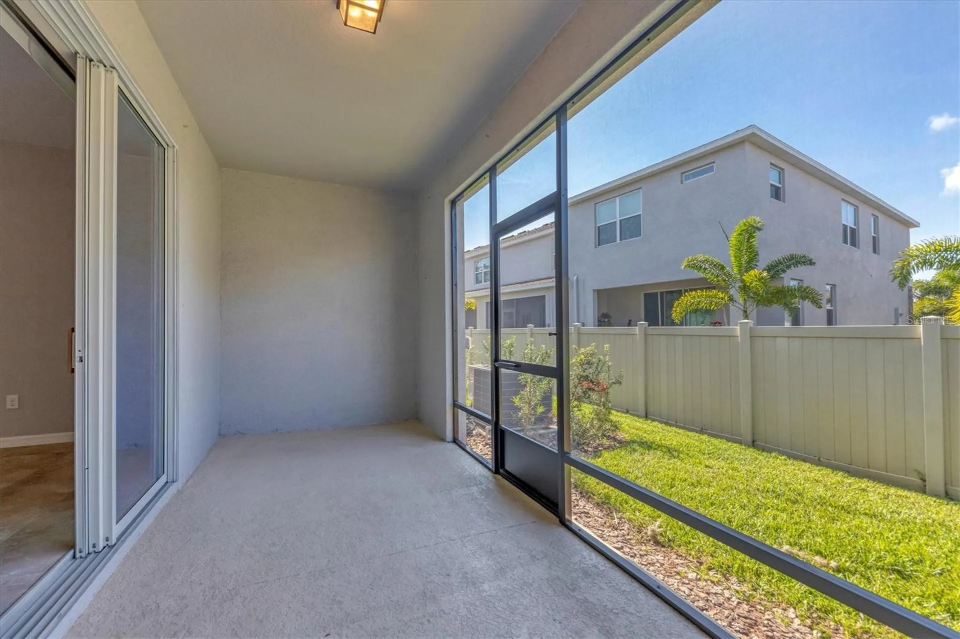 8657 Palmer Park Circle Sarasota FL 34238