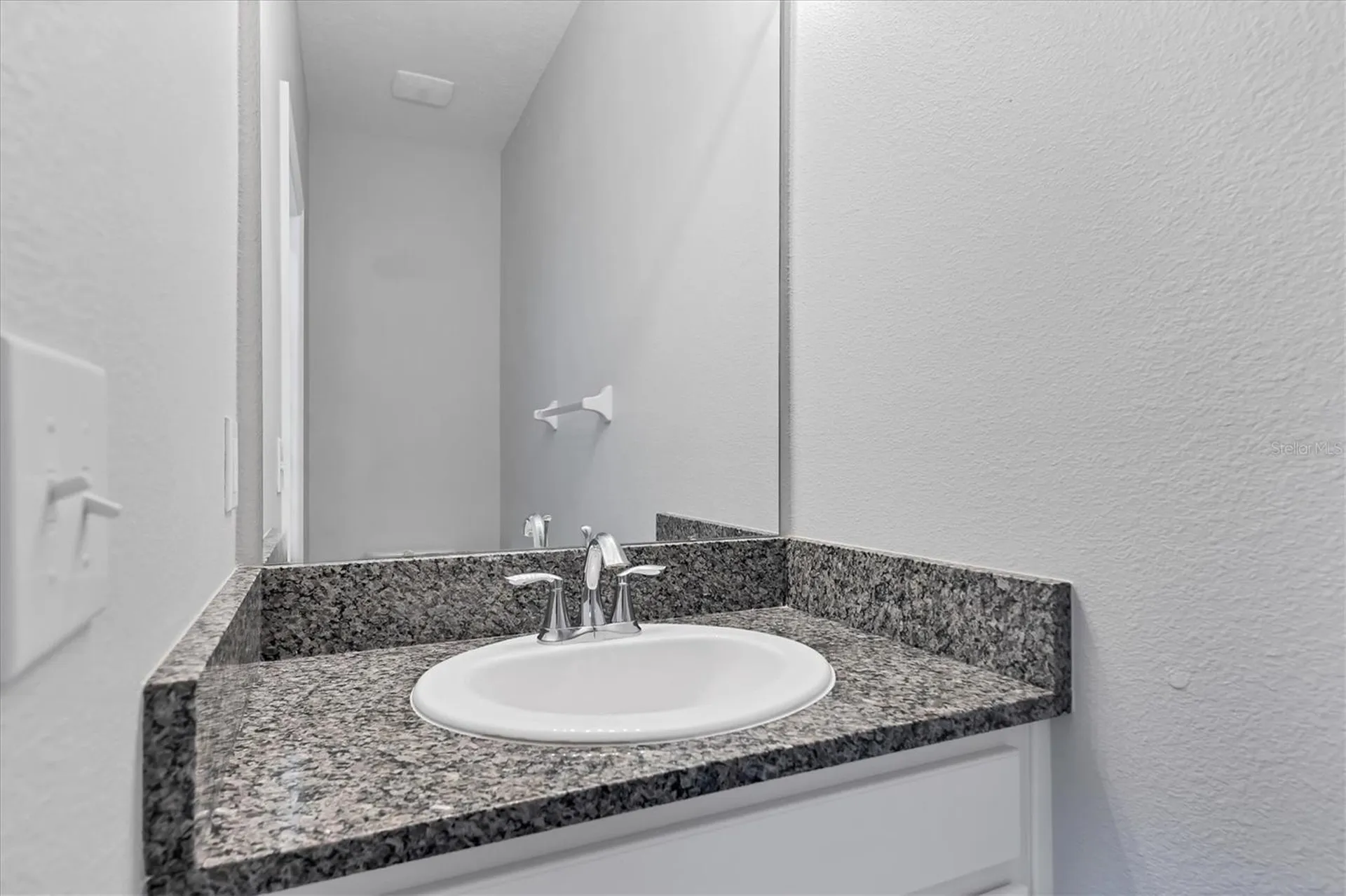 8657 Palmer Park Circle Sarasota FL 34238