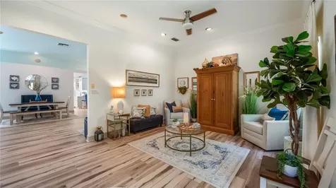 21289 County Road 455 Clermont FL 34715