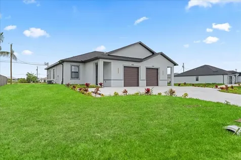 1024/1026 Diplomat Parkway E Cape Coral FL 33909
