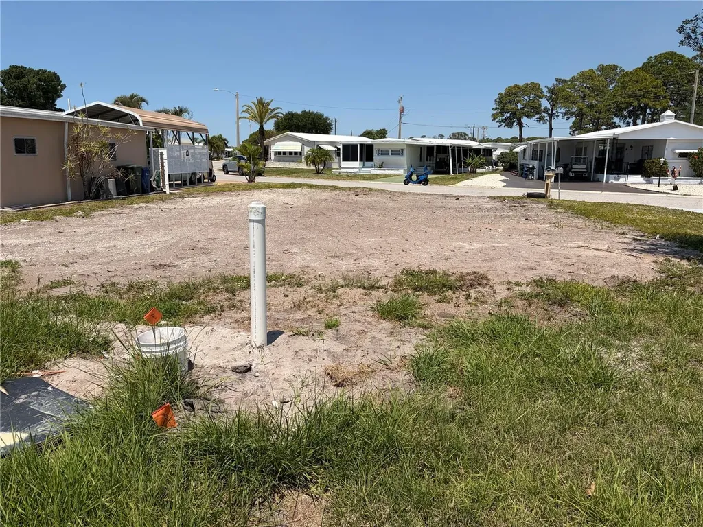 4913 Oakland Hills Avenue Sarasota FL 34234