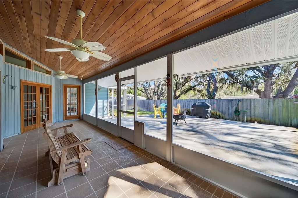 1312 Grove Avenue Tarpon Springs FL 34689