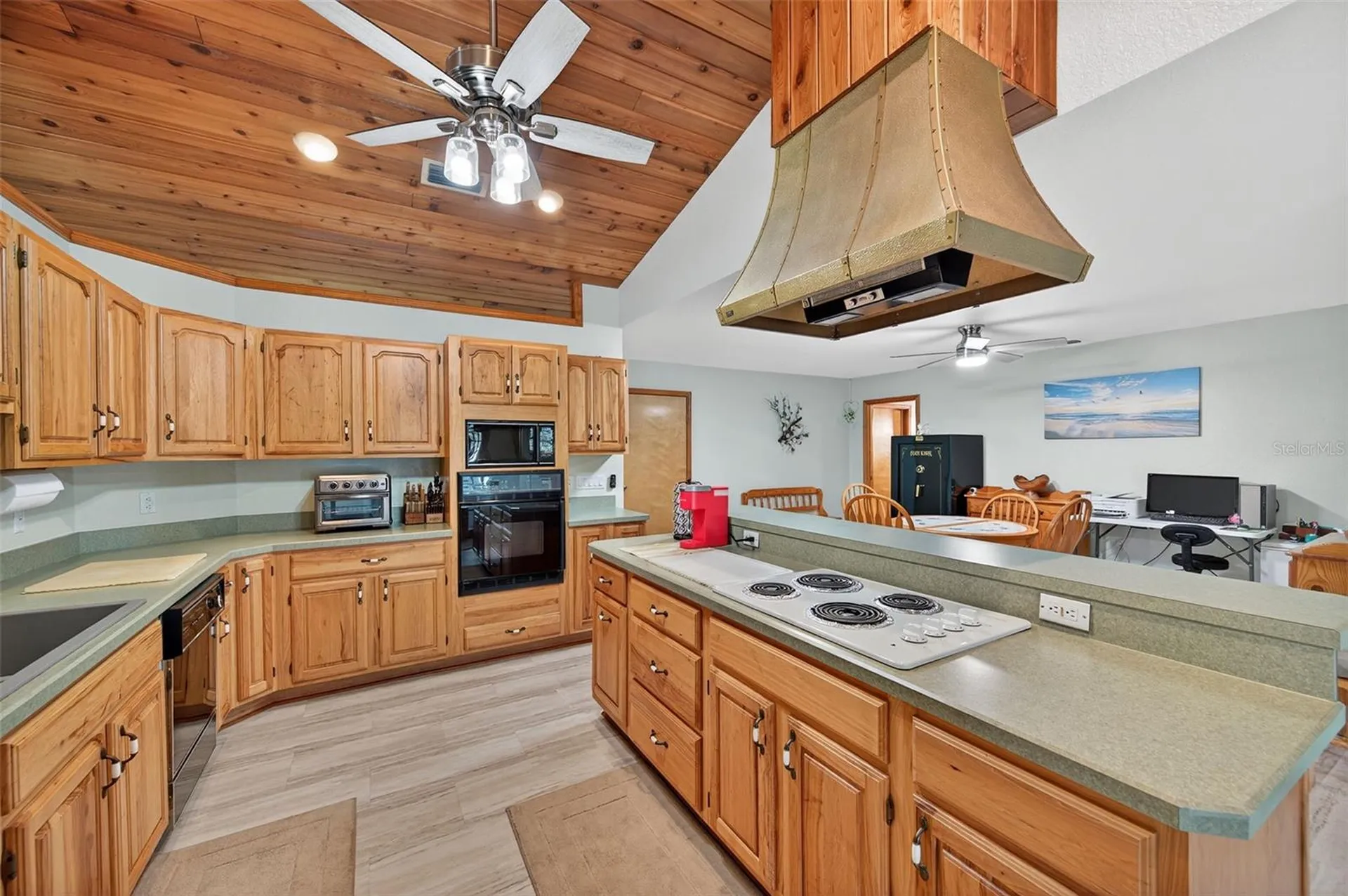 1312 Grove Avenue Tarpon Springs FL 34689