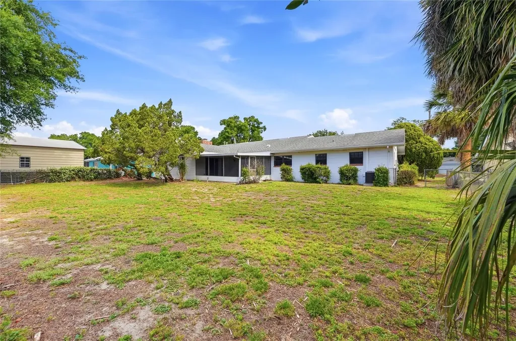 960 Wedgewood Drive SE Winter Haven FL 33880