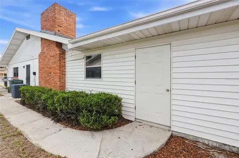 960 Wedgewood Drive SE Winter Haven FL 33880