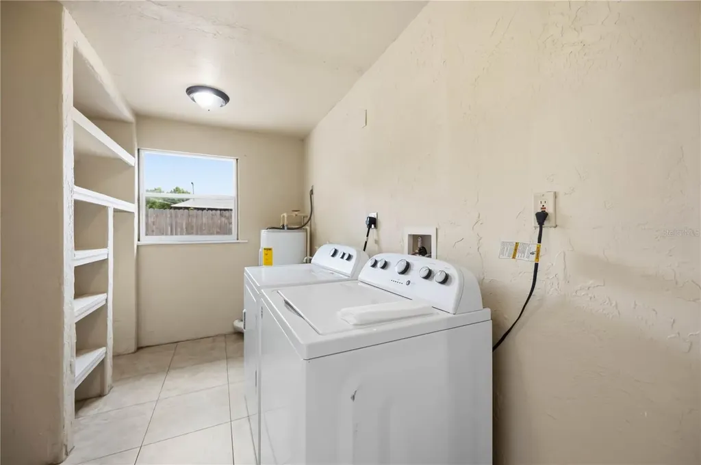 2715 Ingot Place Sarasota FL 34235