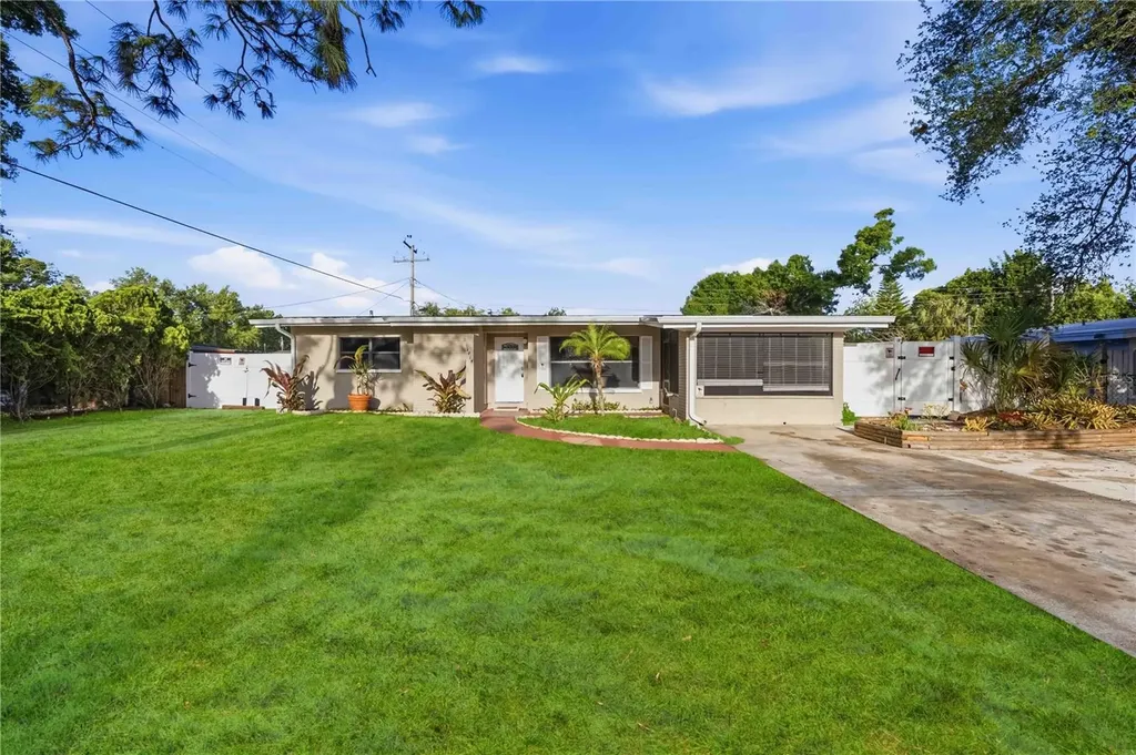 2715 Ingot Place Sarasota FL 34235