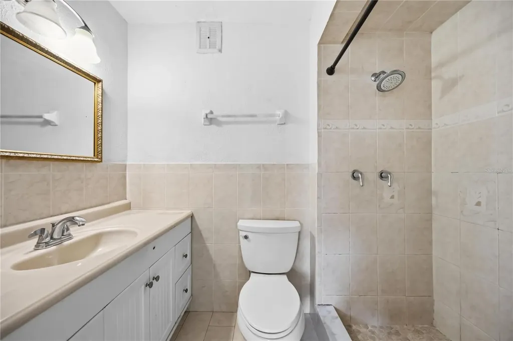 2715 Ingot Place Sarasota FL 34235